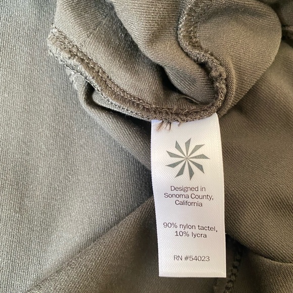 Athleta Hunter Green Skirt Size Small - Picture 6 of 7